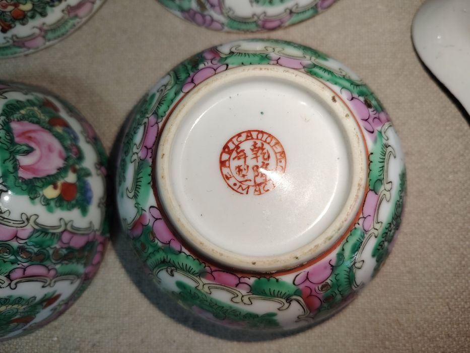 6 Tigelas + 2 colheres de Loiça chinesa