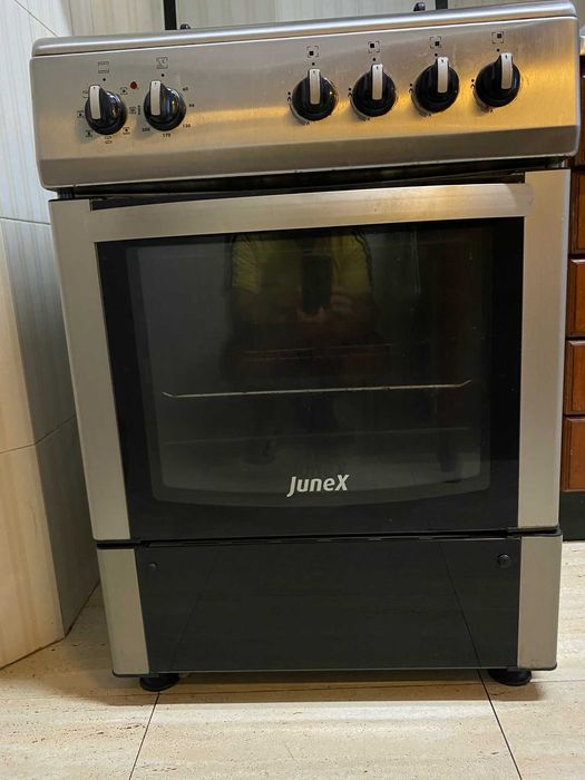 Fogão Inox gás natural e forno eléctrico