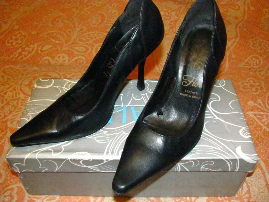 Туфли кожаные, классические на шпильке. Бразилия 35