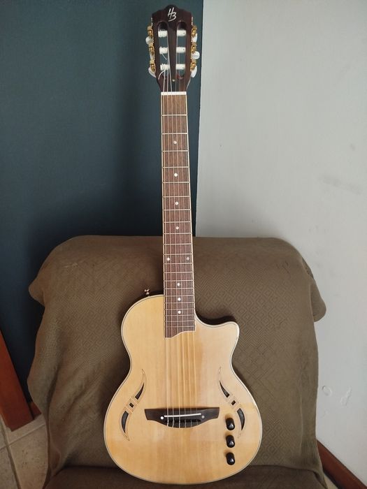 Guitarra Harley Benton Nashville