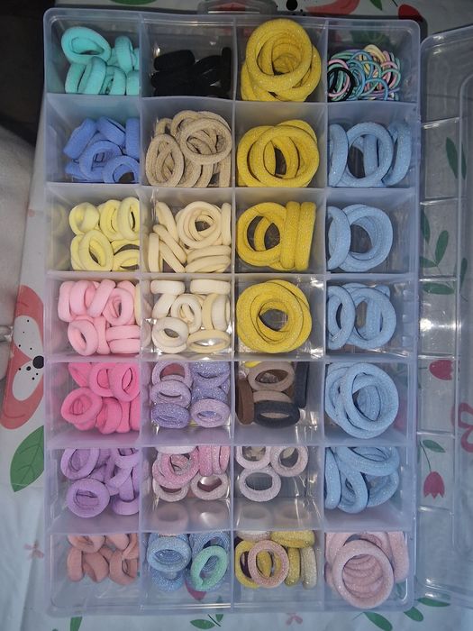 Заколки,фетрові кола,резинки все для творчості