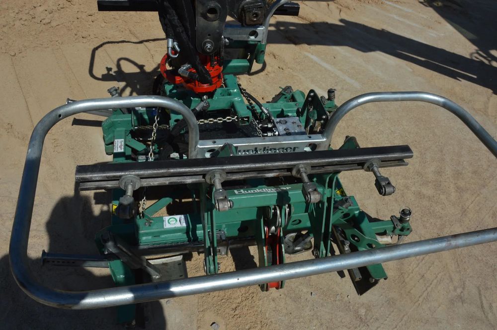 HC  CHwytak do bruku