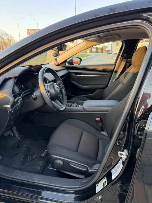 Mazda 3, 2020 рік