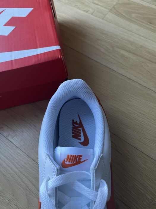 Buty Nike Cortez pomaranczowo biale