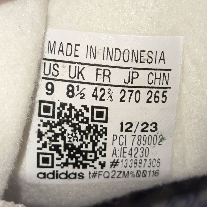 Надзвичайно рідкісну шкіряні кросівки Adidas Country OG, IE4230