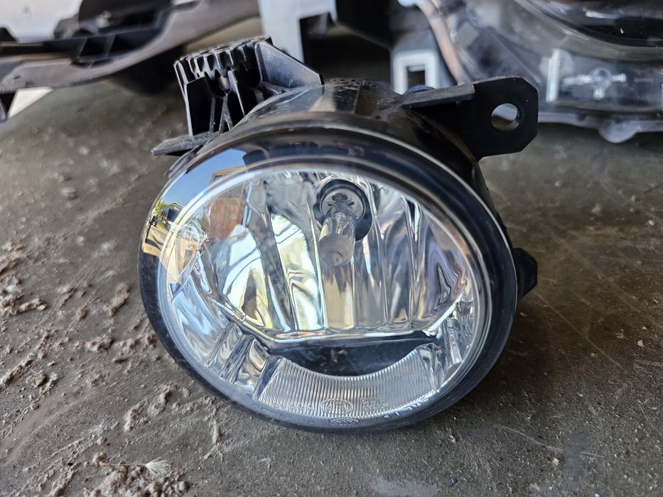 Halogen Prawy Ford EDGE S Max