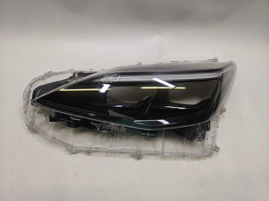 Klosz szkło lampy lewy lewa lampa YARIS CROSS LED 20- Oryginał