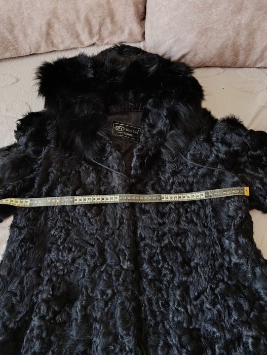 Продам натуральну шубу з коз