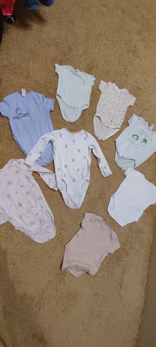 Продам речі від місяця, всі за 50грн