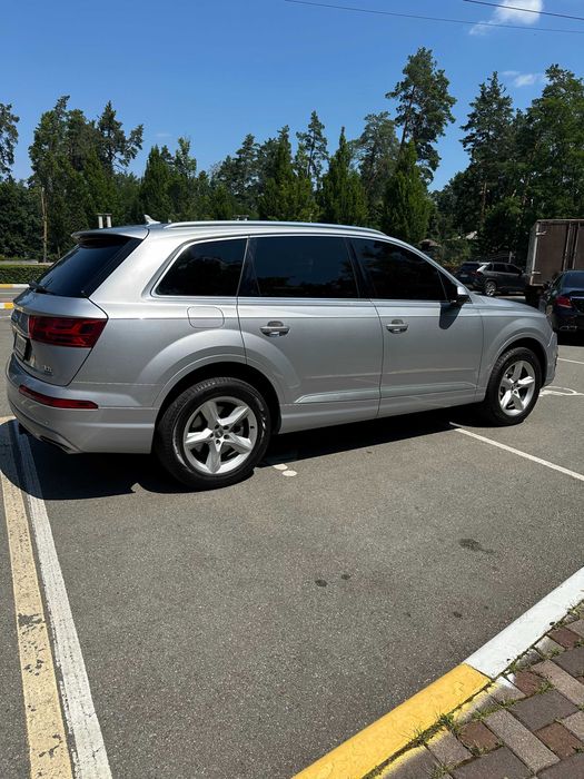 Audi Q7 2016 VIN WA1LAAF70HD026293 фото оголошення 6 з 24