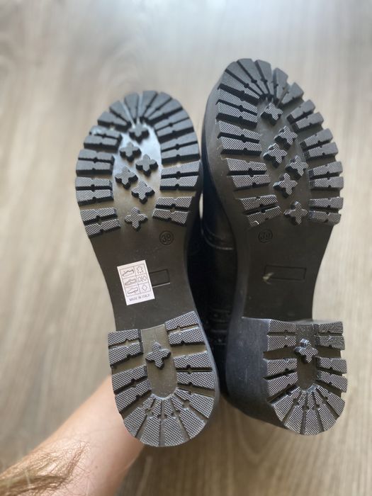 Туфлі жіночі