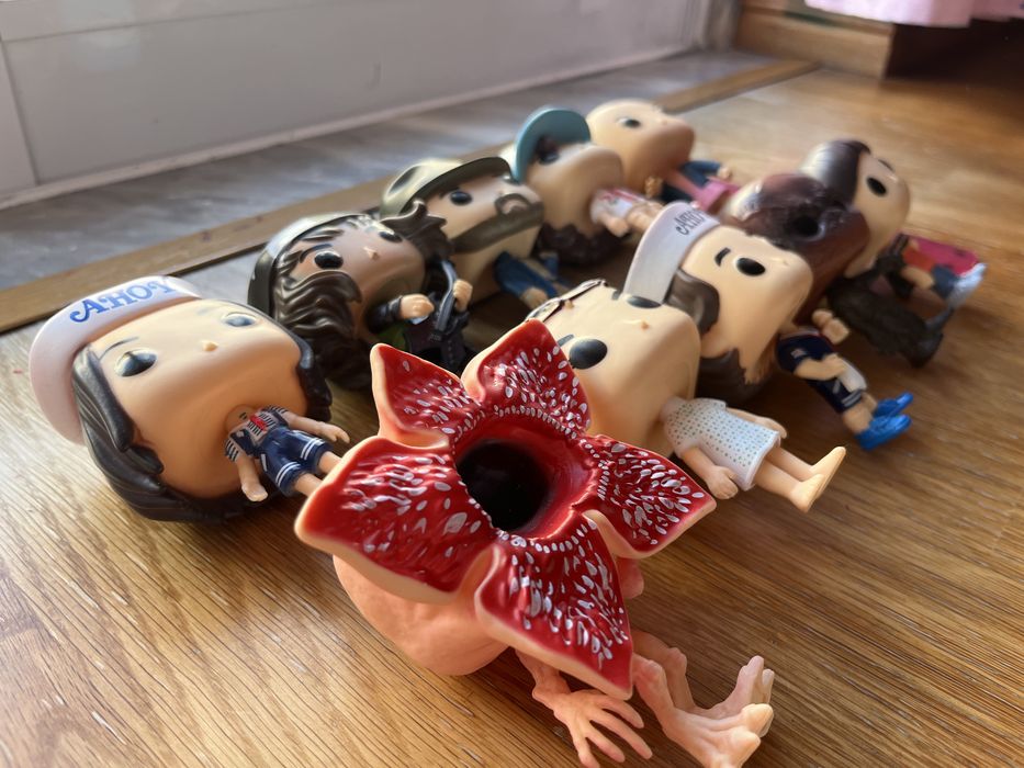 Bonecos de stranger things com 10,5 cm