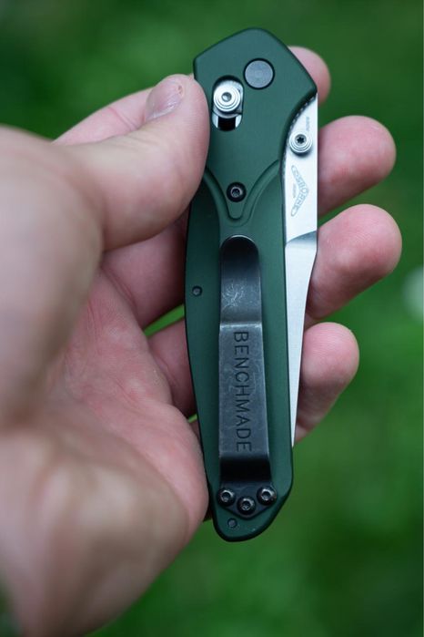 Продам Benchmade 0940 Osborne