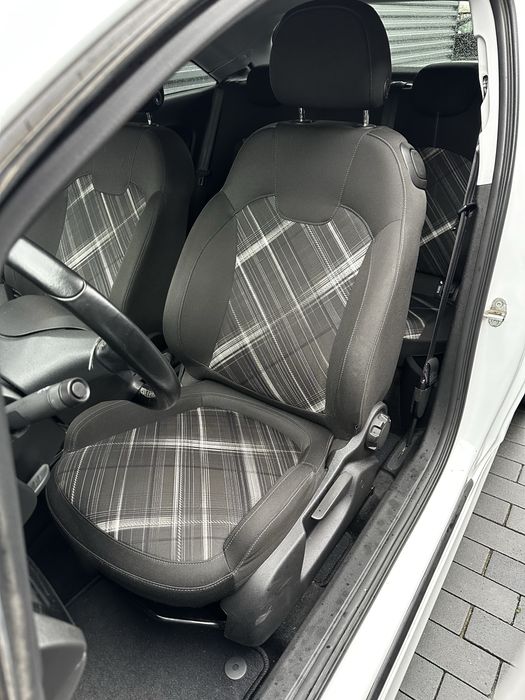 Opel Corsa E OPC Line 2015 ROK BENZYNA