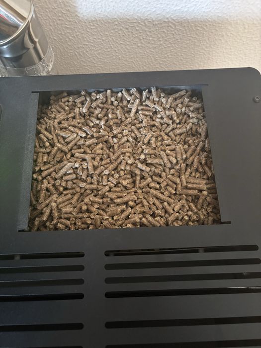 Salamandra a pellets 8kw ainda com garatia