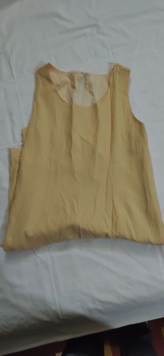 Vestido simples direito c/alças.