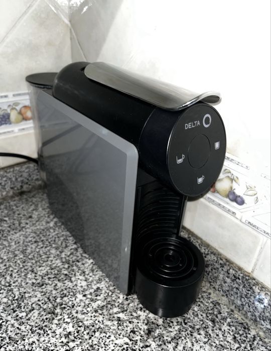 Máquina de café Delta MiniQool