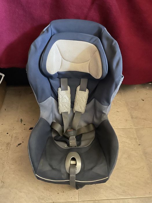 Cadeira auto para crianças em bom estado