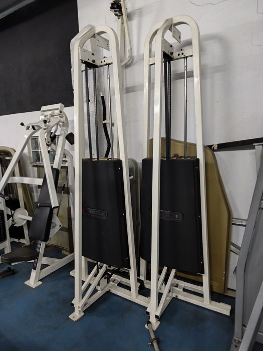 Máquina musculação