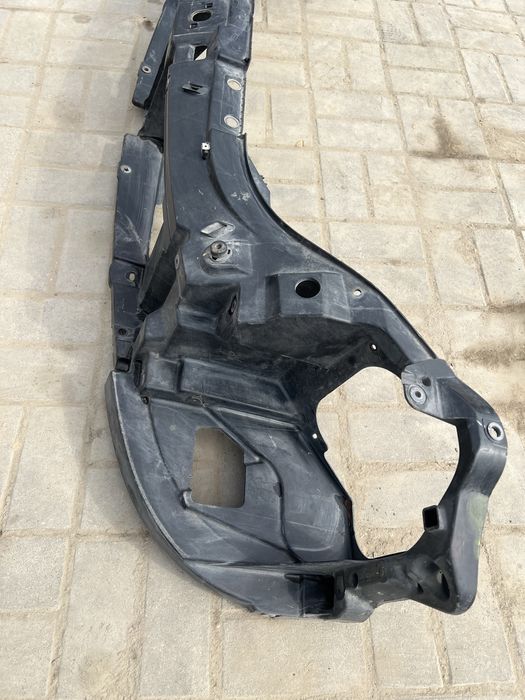 Pas przedni okular master movano II 2,5 dci