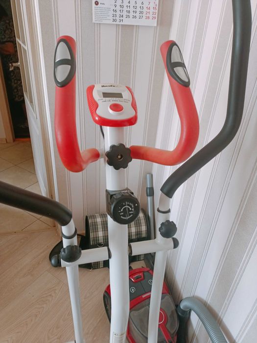 Велотренажёр продам