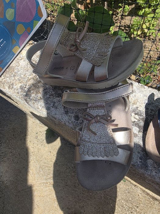 Varios modelos de Calçado geox criança com pouco uso