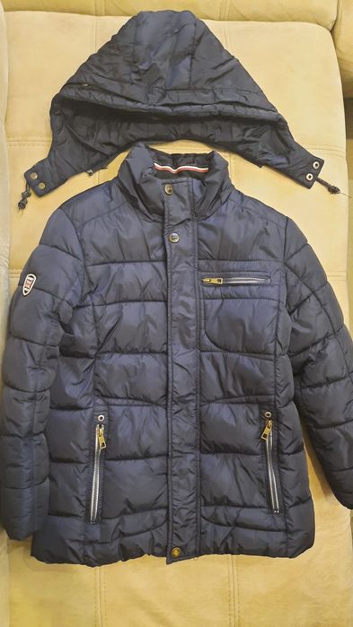 Зимняя куртка 140р