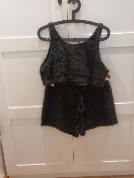 Varias peças roupa novas