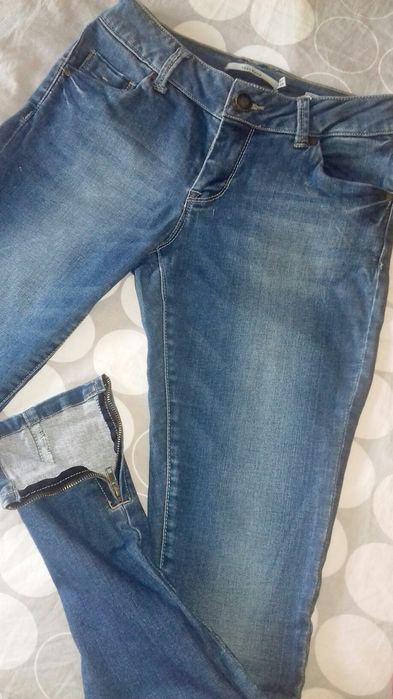 WYSYŁKA 1 zł Jeansy skinny S/M RESERVED