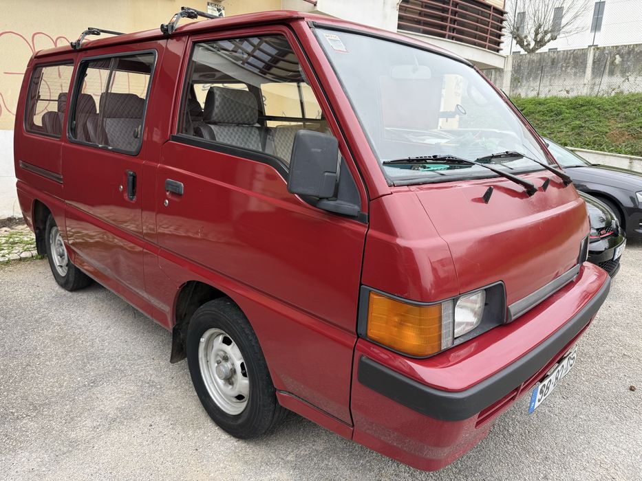 Mitsubishi L300 9 lugares