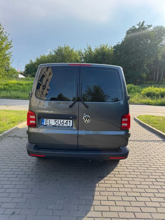 Wynajem VW Caravelle 9-osobowy – Automat DSG