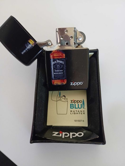 Zippo nowa zapalniczka z logo Jack Daniels.