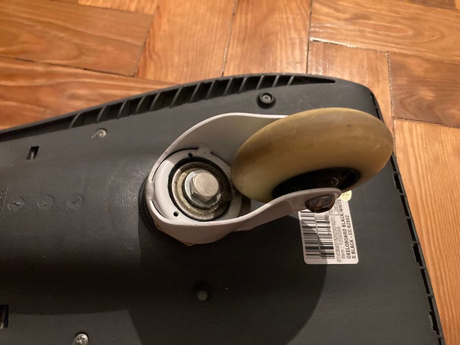 Oxelo Skateboard, Almost New!429698147996160003
