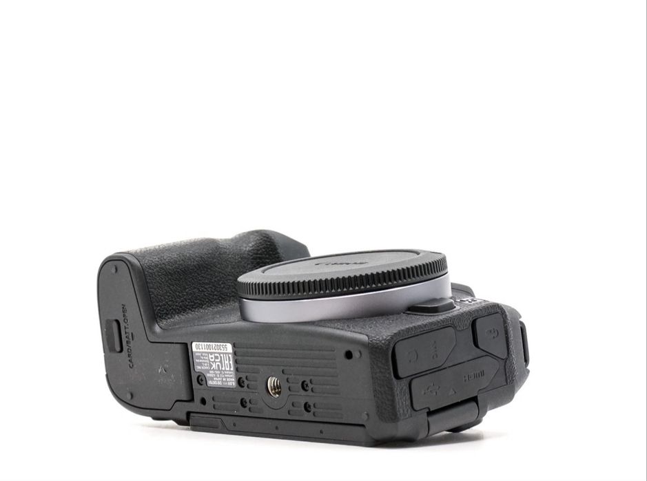Canon RP - Full Frame