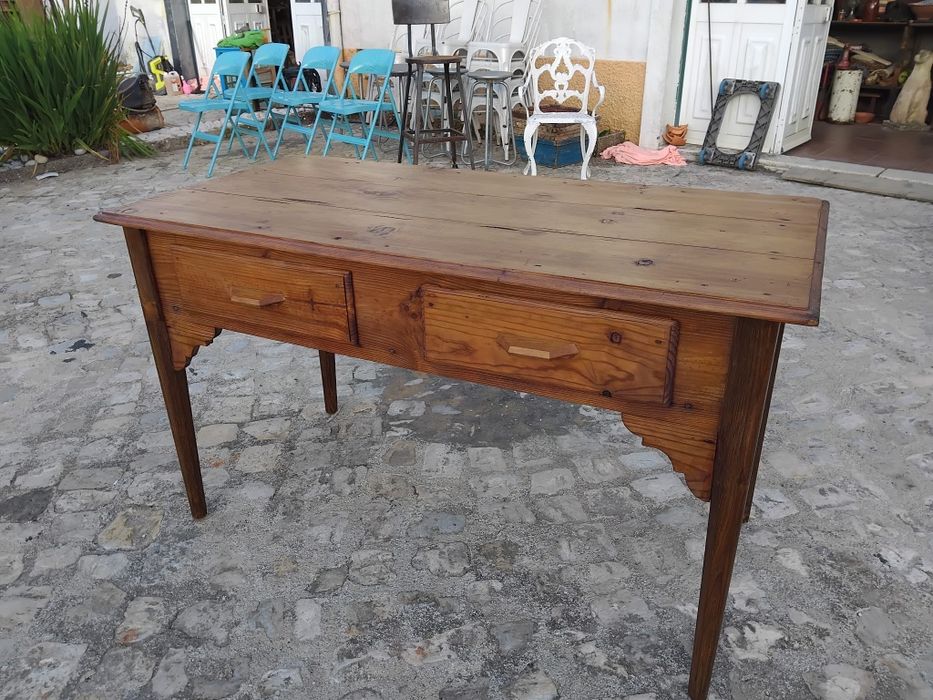 Mesa de aba rústica