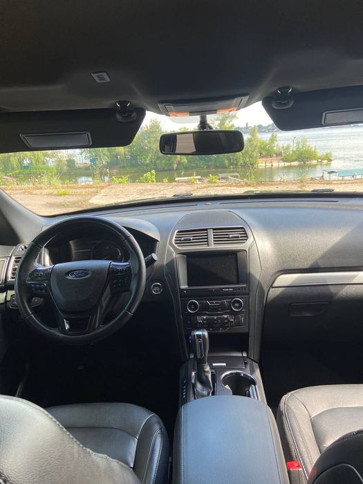 Ford Explorer Форд експлорер 2018/8