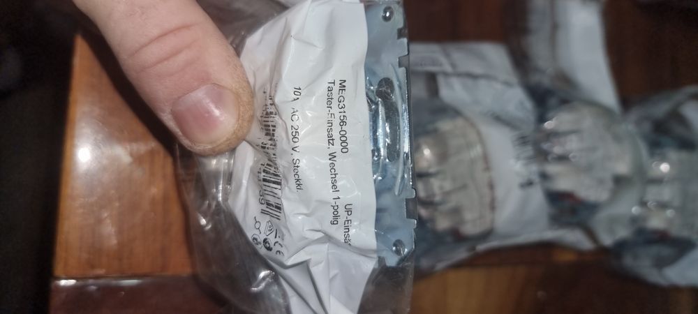 Merten MEG3156-0000 przycisk , przełącznik