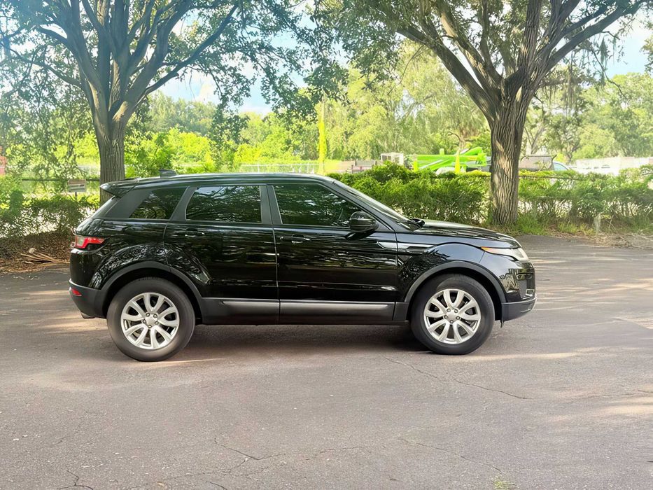 Land Rover Range Rover Evoque      2018