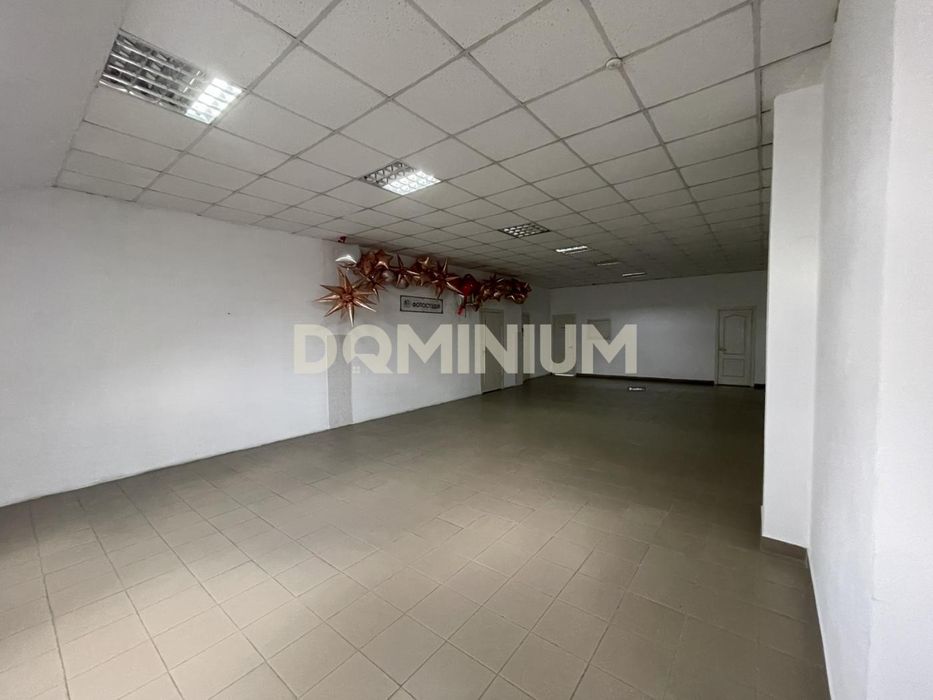 Здається комерційне приміщення в м. Виноградів вул. Івана Франка