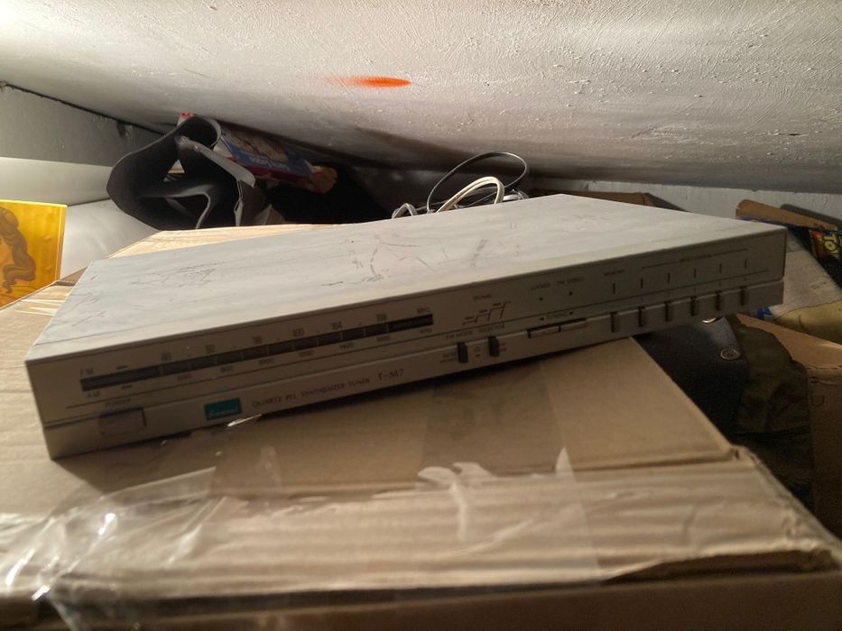 Tuner sansui digital