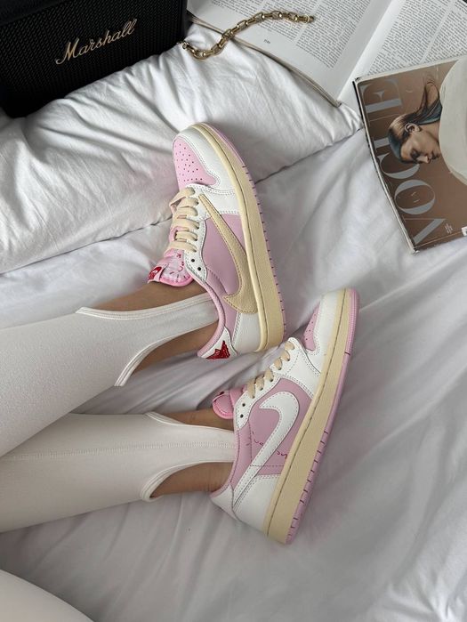 Nike Air Jordan 1 Low x Travis Scott Pink White Beige 36-41р