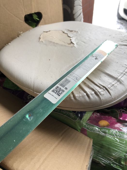 Listwy profile progowe podłogowe