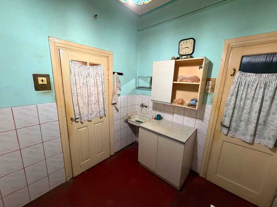 Продаж 3 кімнатної квартири у центрі міста Стрия