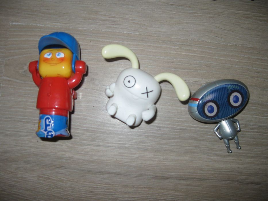 Mix figurek różne 3x