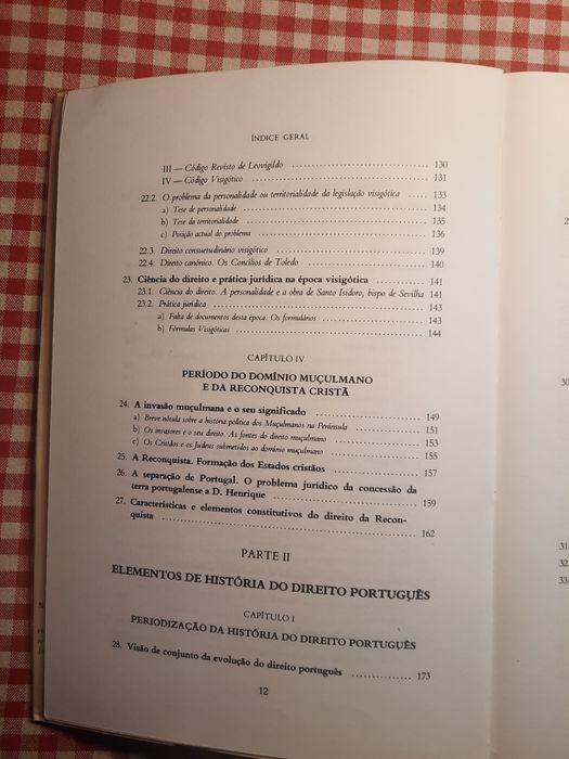 História do Direito Português  de Mário Júlio de Almeida Costa