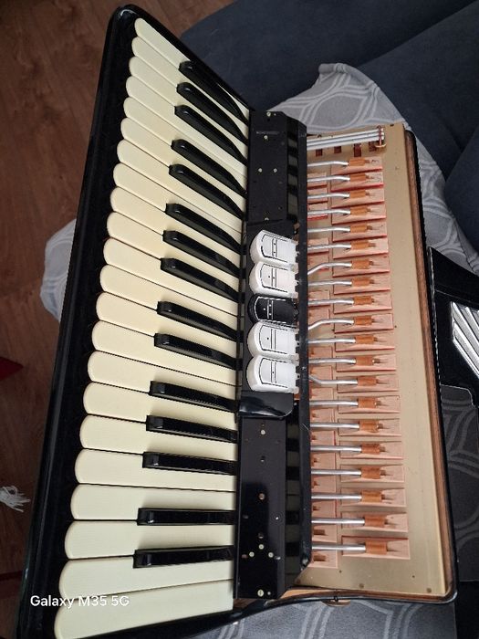 Akordeon Hohner Verdi II