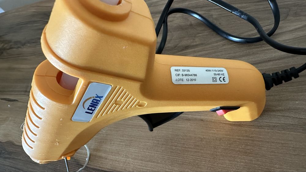Pistola Cola Quente 40W p/ Artesanato e Bricolage