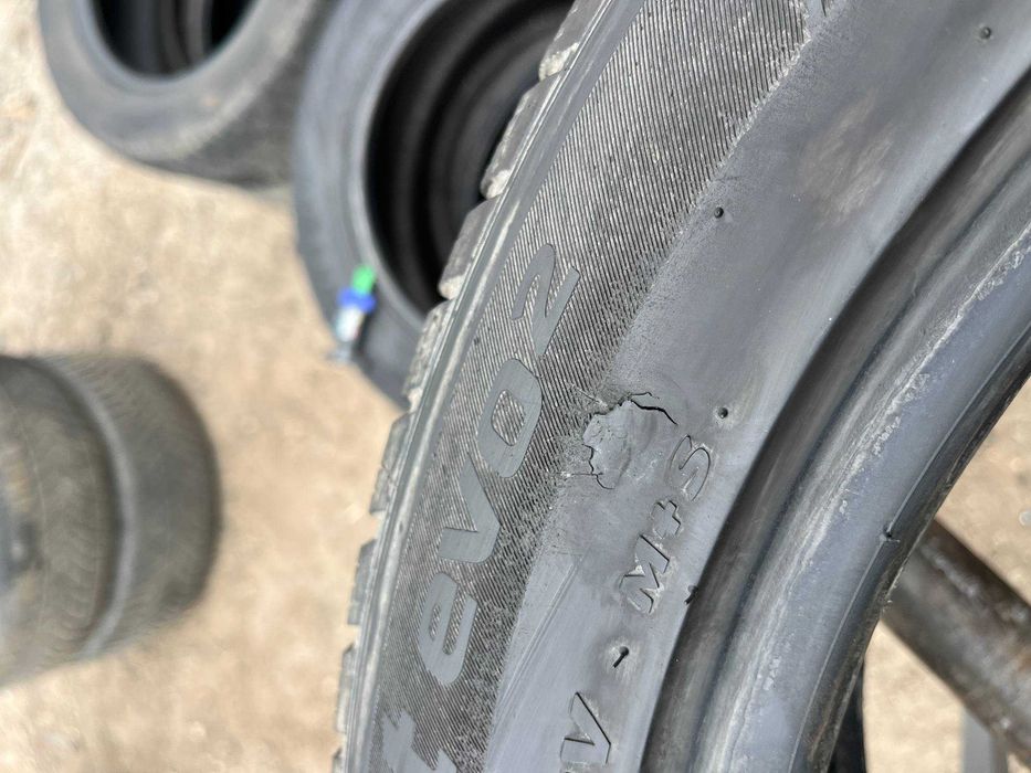 Пара шин Hankook 215/55 R17