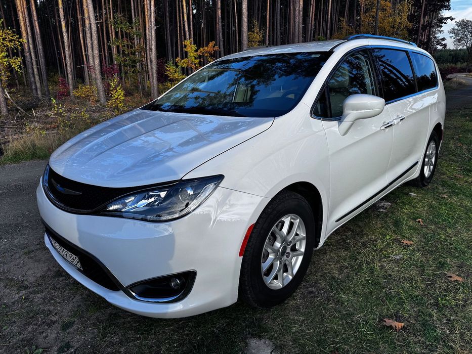 Chrysler Pacifica