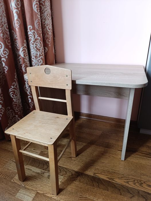Стіл парта учнівський для дитини